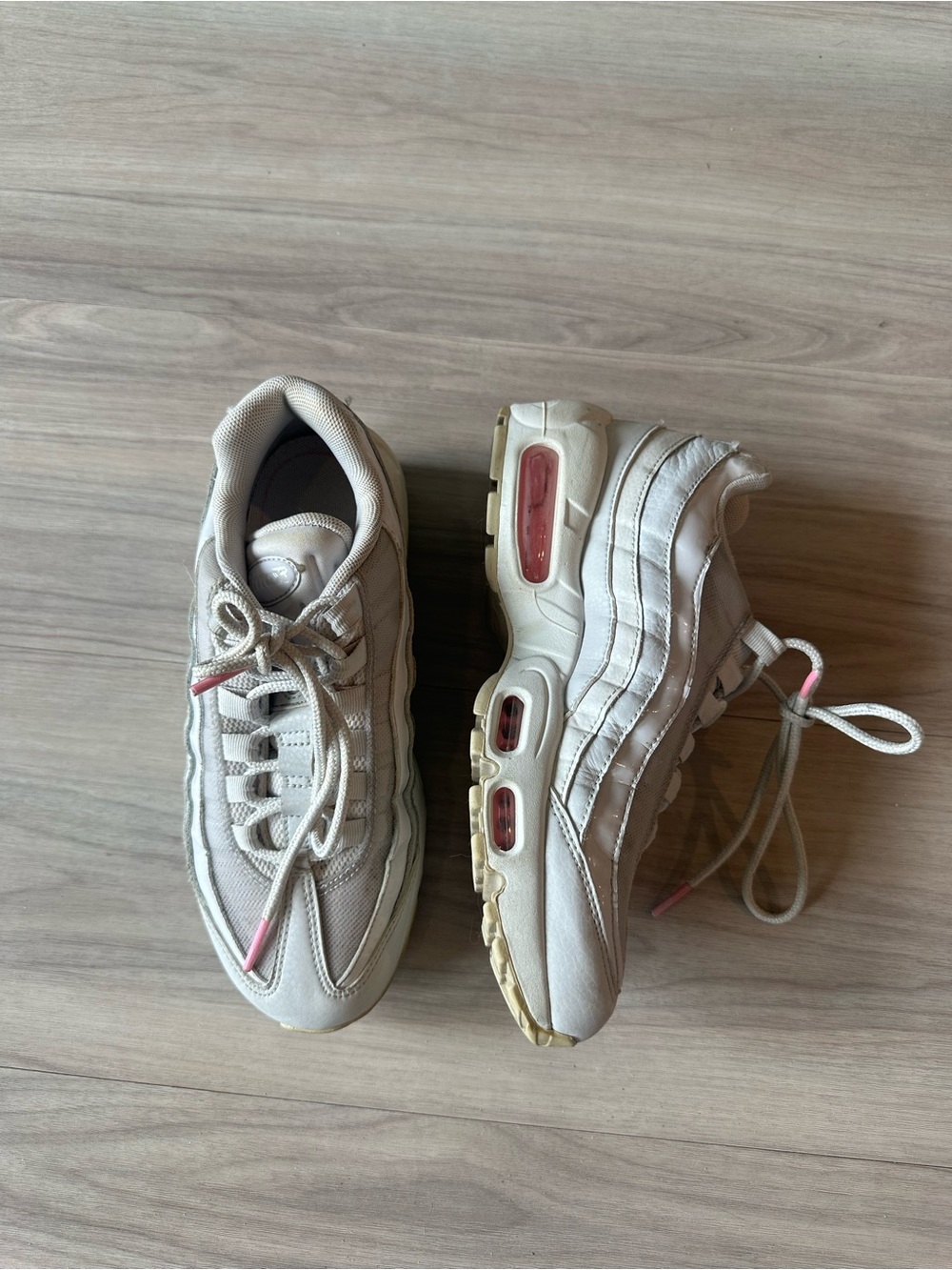 Nike Air Max 95 Women's 6.5 Gray Psychic Pink AQ4138-002 Athletic Sneakers